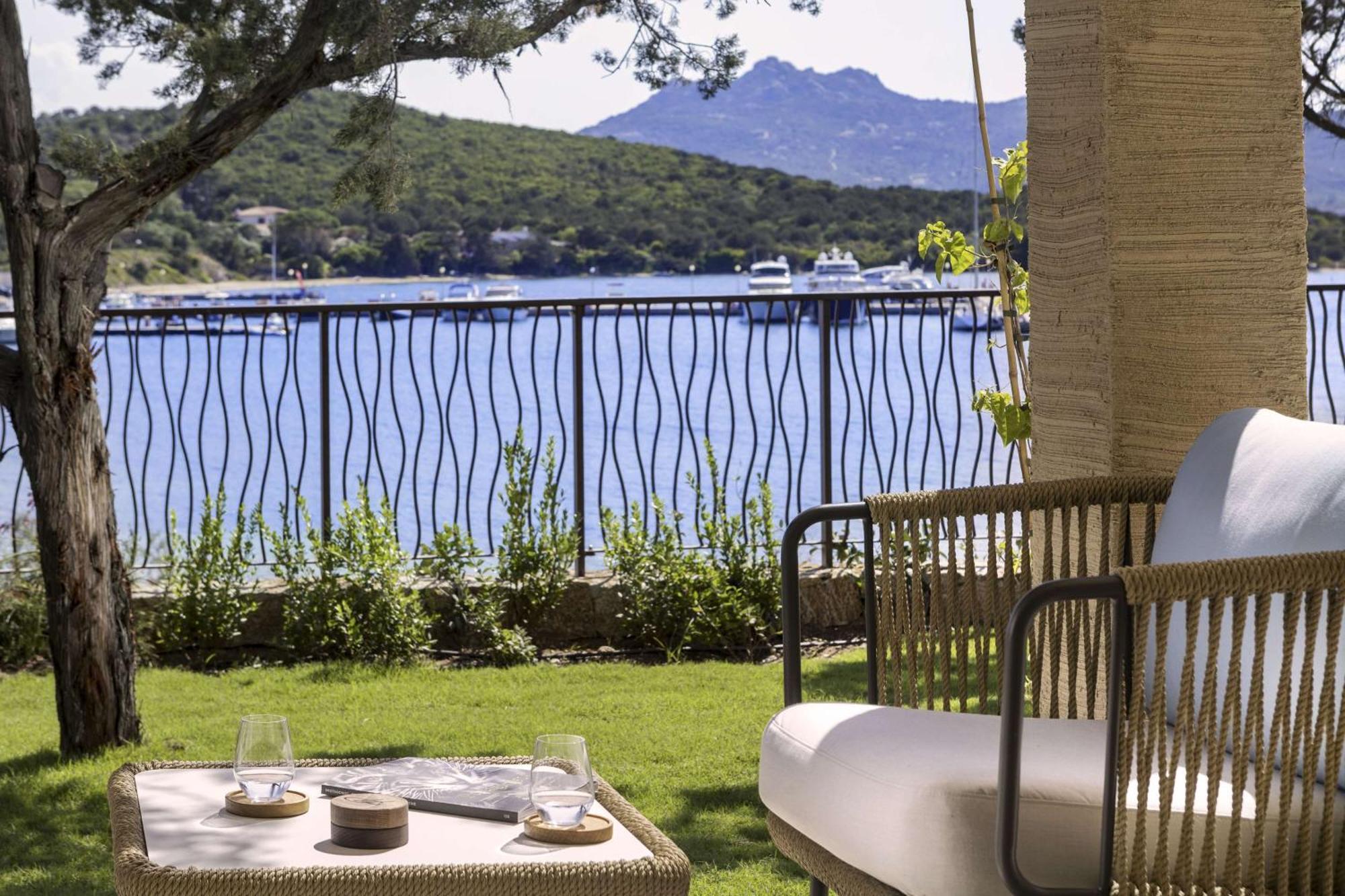7Pines Resort Sardinia - A Destination By Hyatt Baja Sardinia Exterior photo